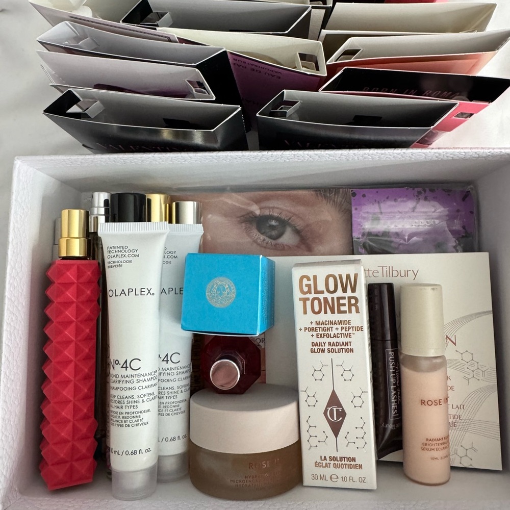 Beauty + Skincare + Bodycare Sample Set